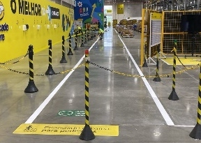 Piso industrial com tinta atóxica